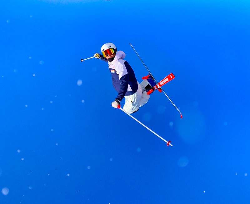 モーグルスキー選手 佐々木 虎 様